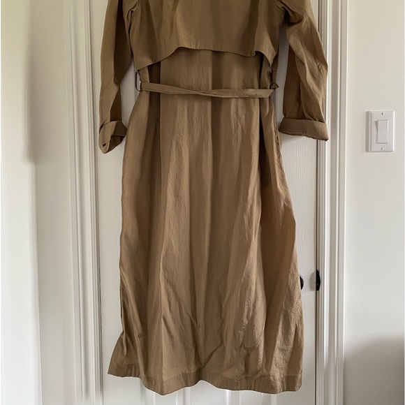 Always effortless Lululemon trench coat - Picture 7 of 8